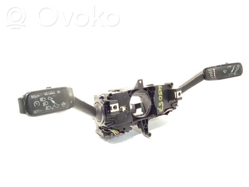 Seat Ibiza V (KJ) Palanca de intermitentes 