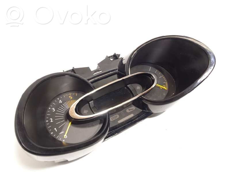 Renault Clio IV Speedometer (instrument cluster) 