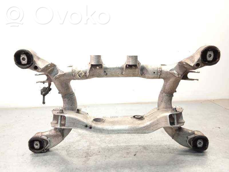 BMW 7 E65 E66 Galinis tiltas su reduktoriumi 