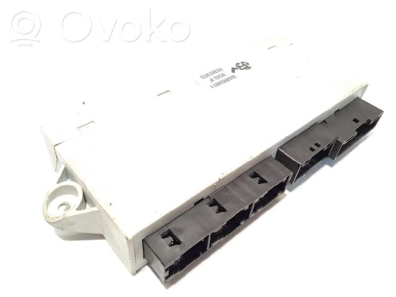 Oven ohjainlaite/moduuli   61356921982