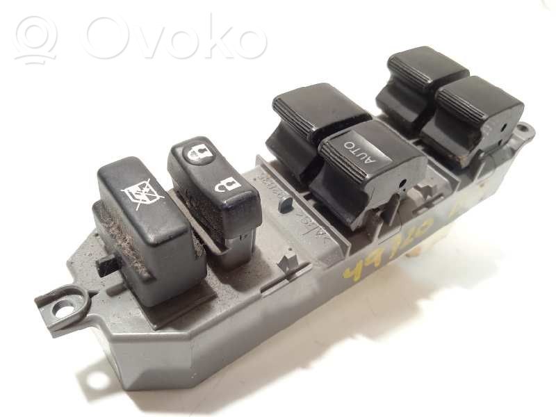 Interruptor del elevalunas eléctrico   8482002320