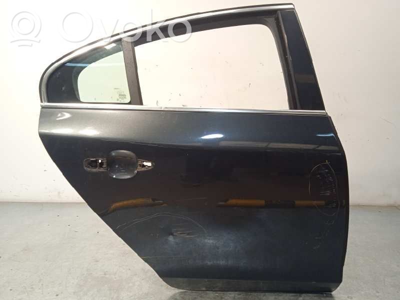 Volvo S60 Galinės durys 