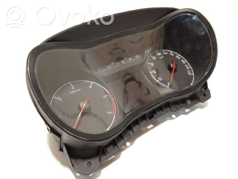 Opel Corsa E Speedometer (instrument cluster) 