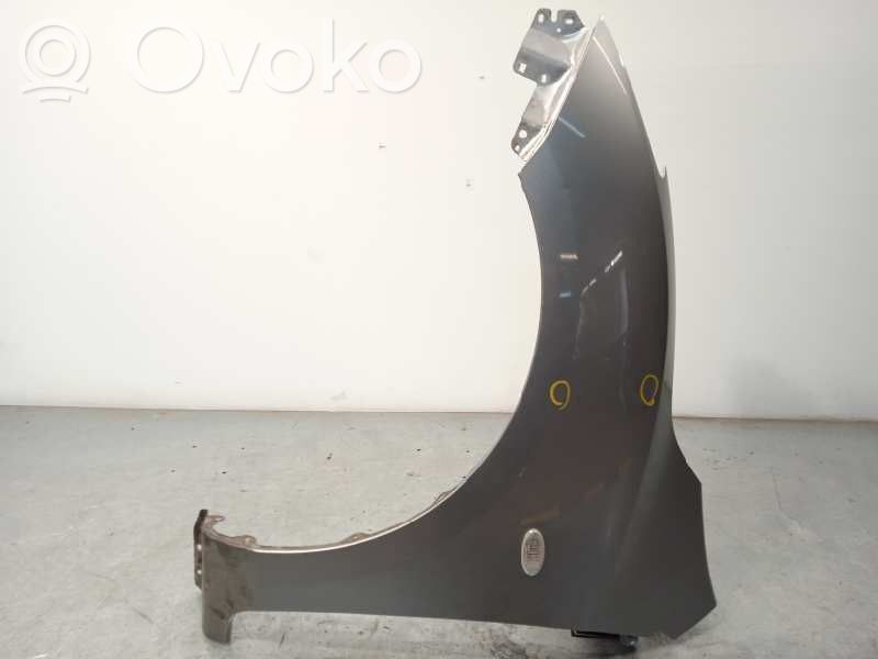 Mazda 3 II Sparnas 