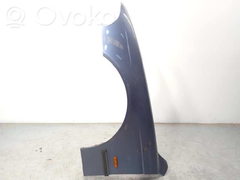 BMW 5 E39 Sparnas 