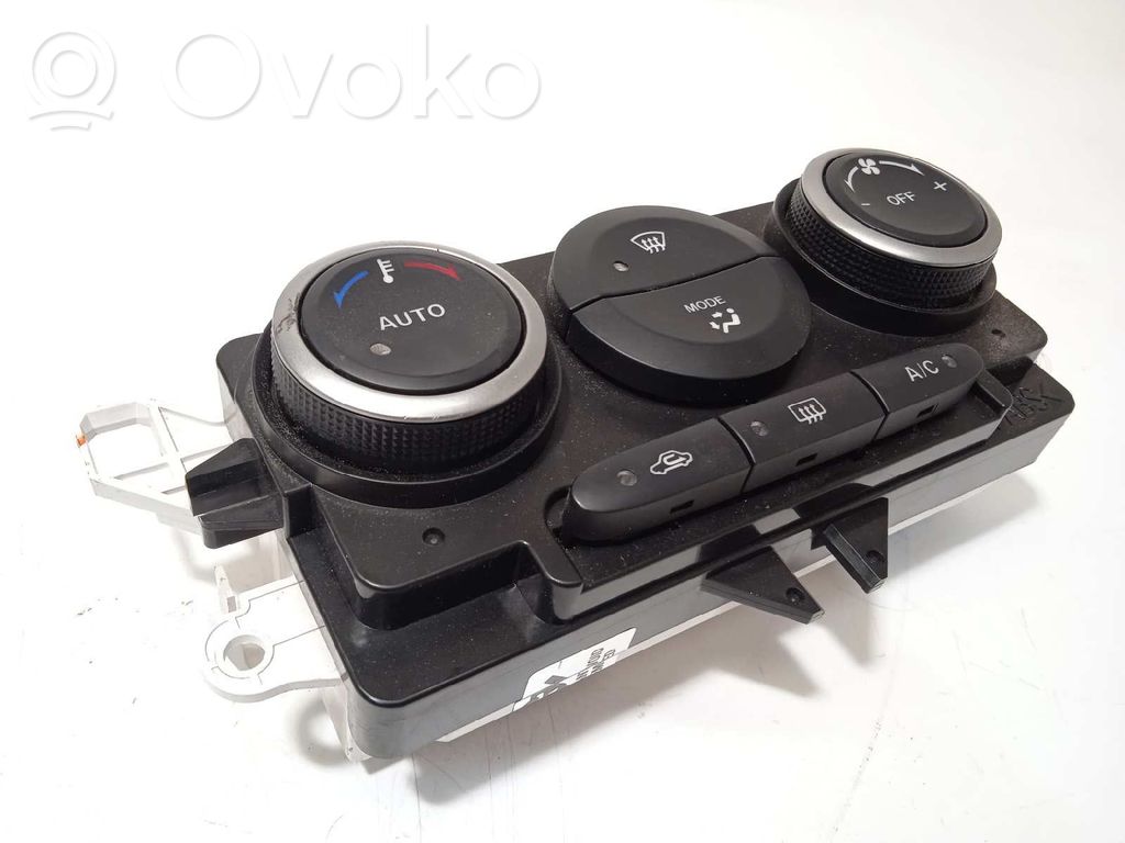 Mazda CX-7 Climate control unit 