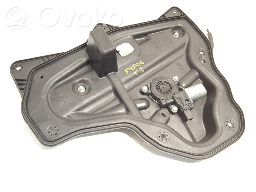 Mazda 3 III Mechanizm podnoszenia szyby tylnej bez silnika 