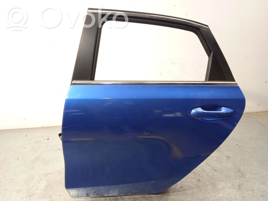KIA Ceed Galinės durys 