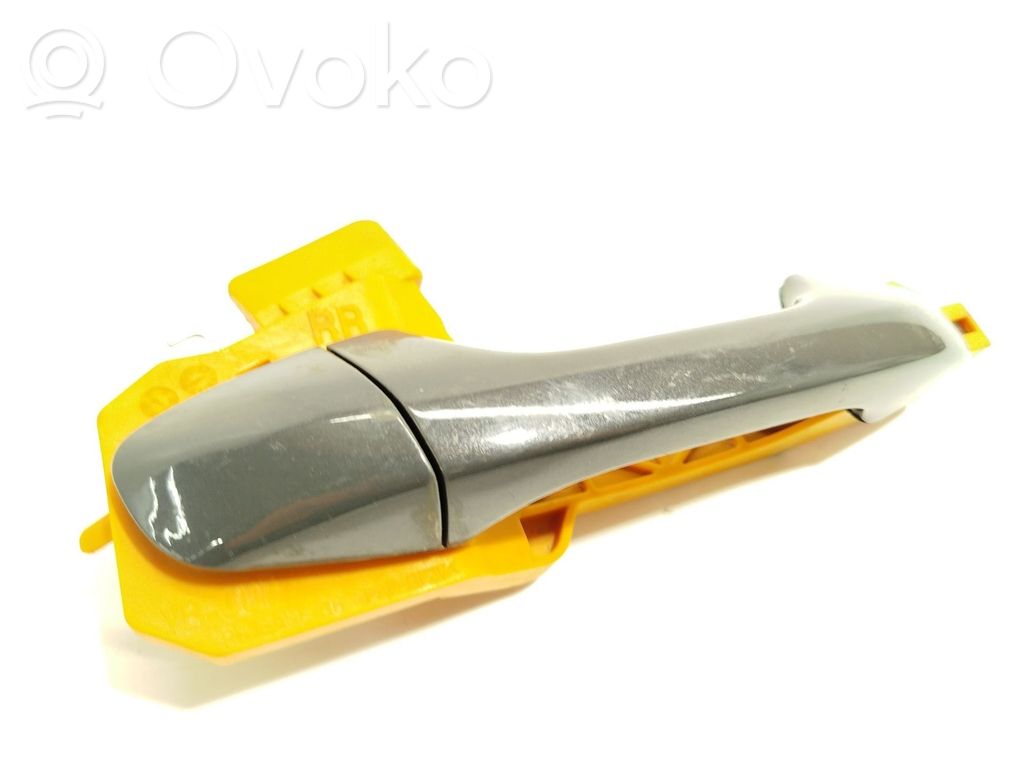 KIA Stonic Manecilla externa puerta trasera 