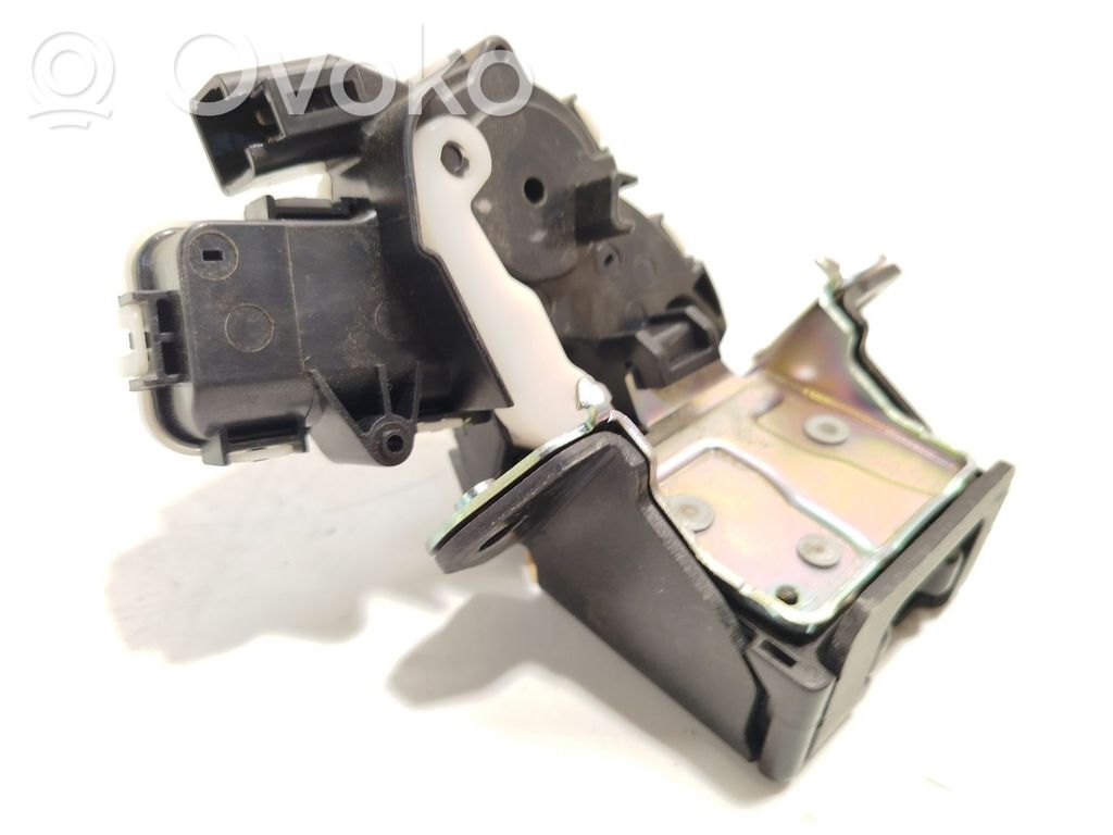 Mazda 3 Tailgate lock latch 