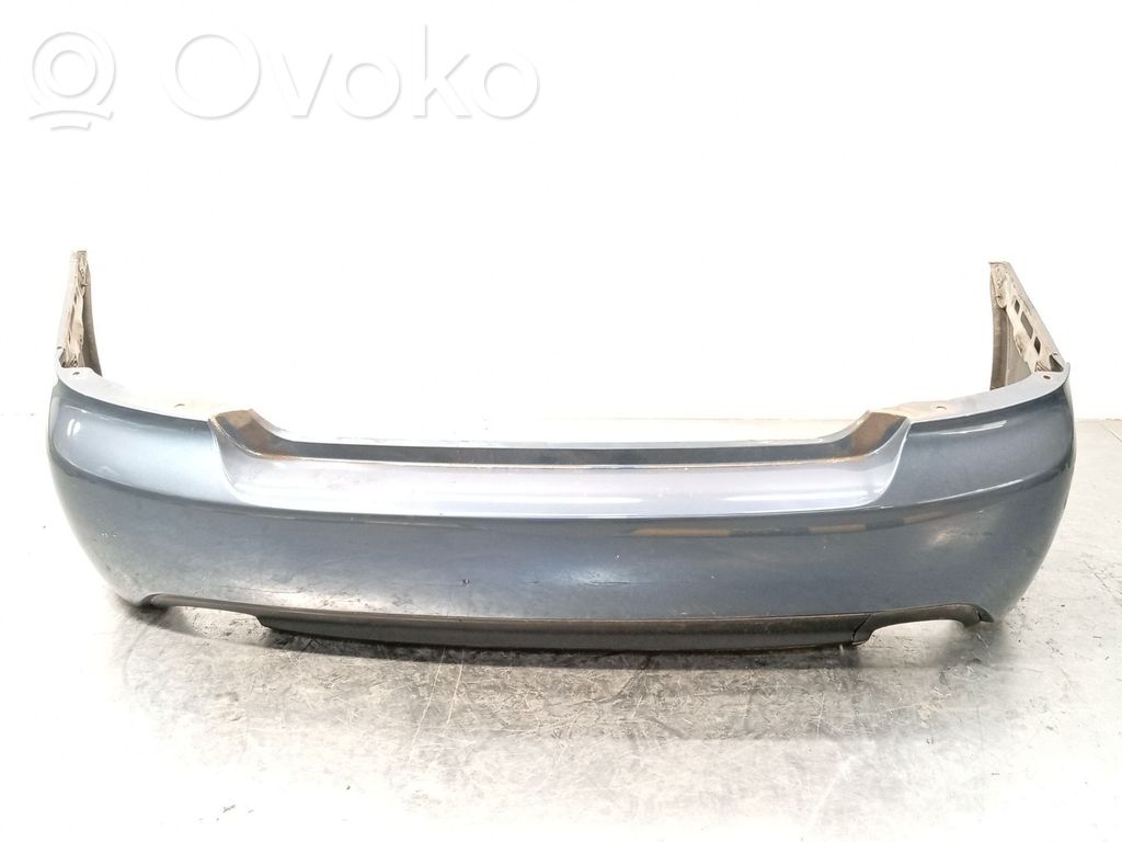 Subaru Legacy Parachoques 