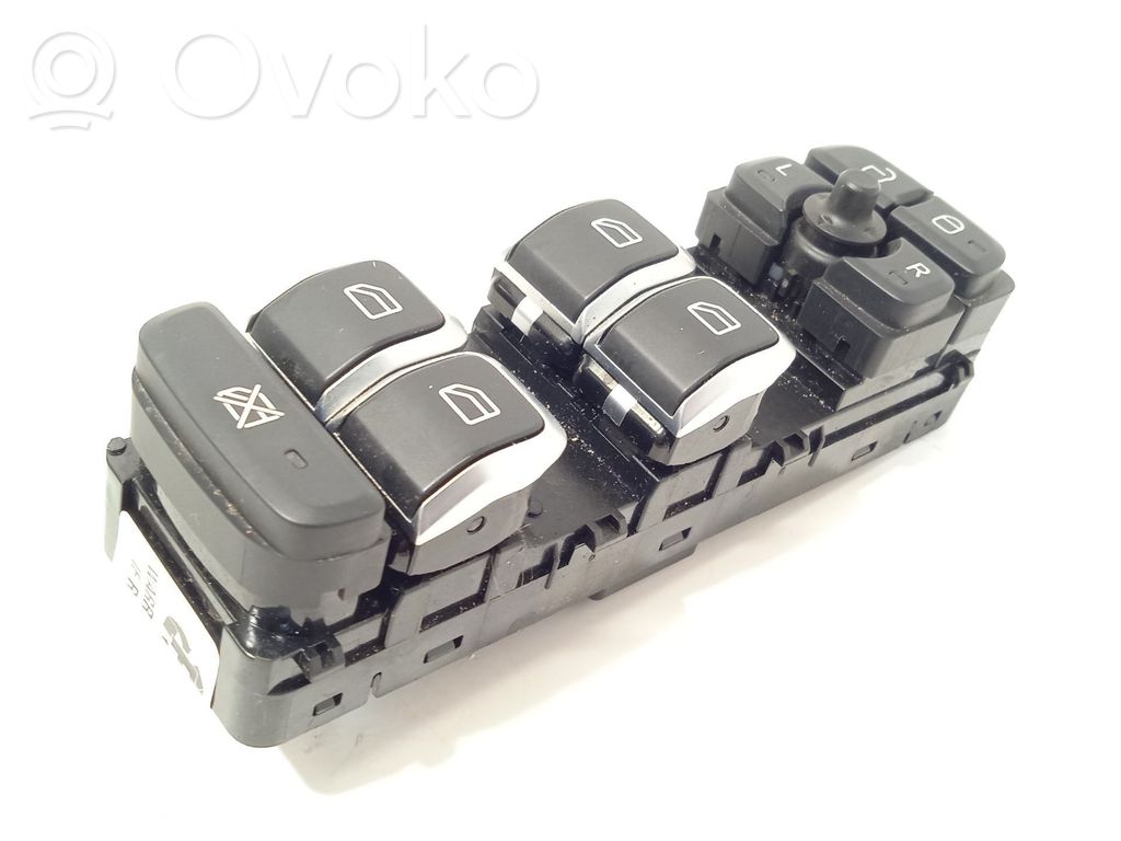 Lynk & co 01 Electric window control switch 