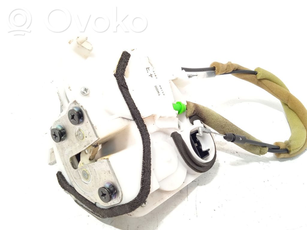 Mazda 3 II Rear door lock 