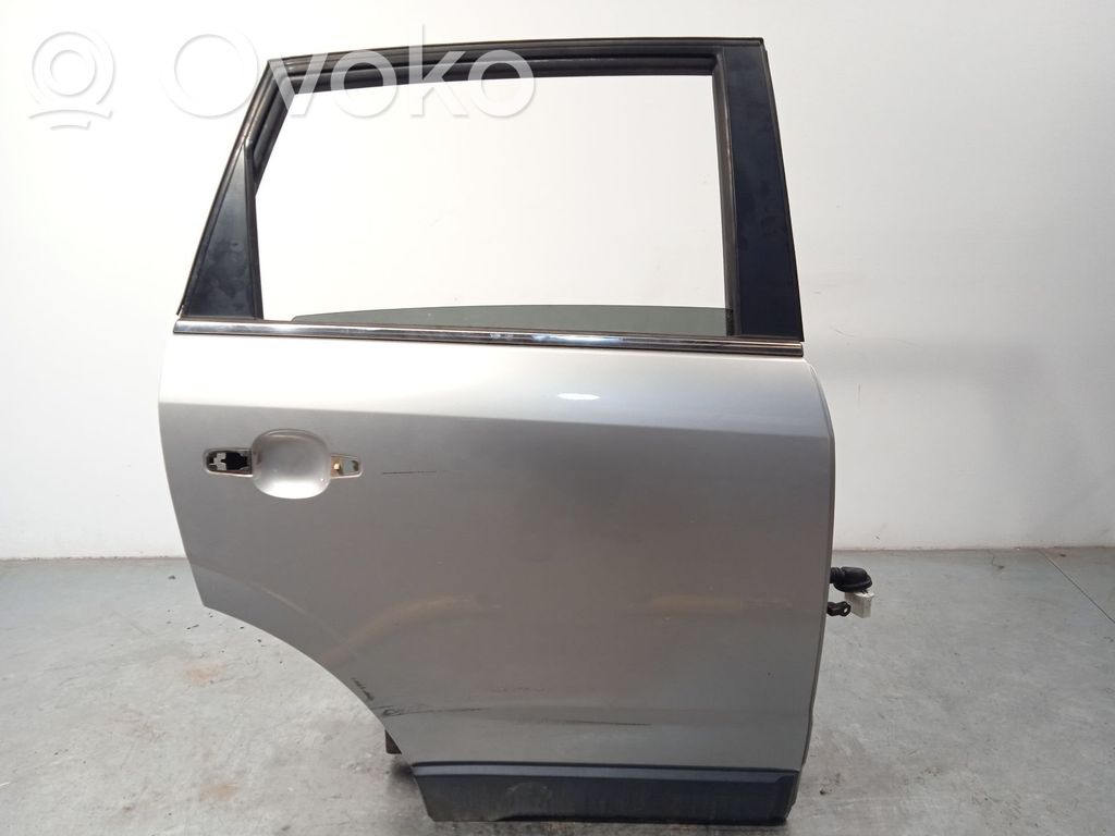 Opel Antara Galinės durys 
