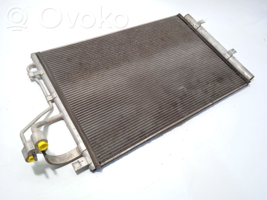 Hyundai Elantra A/C cooling radiator (condenser) 