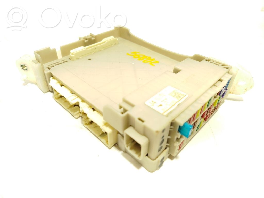 Toyota Land Cruiser (J200) Moduł / Sterownik BSM 