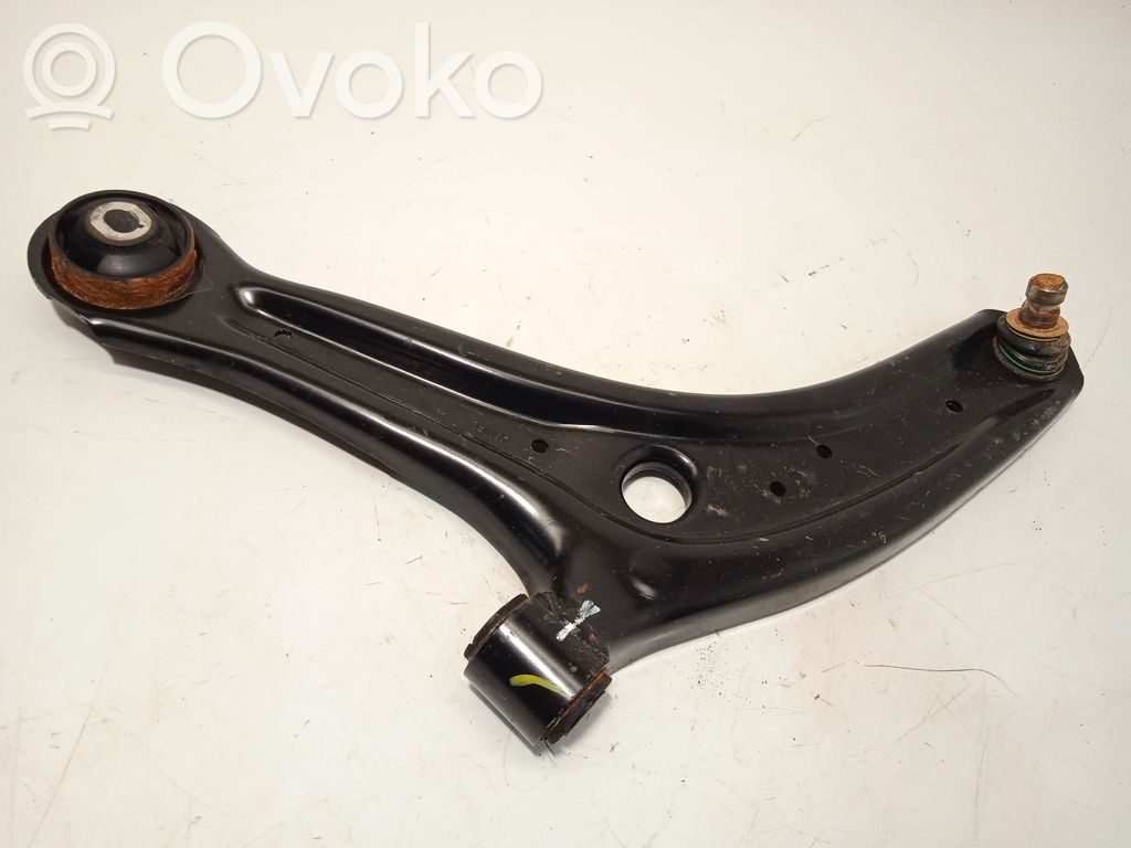 Ford Tourneo Wahacz przedni 