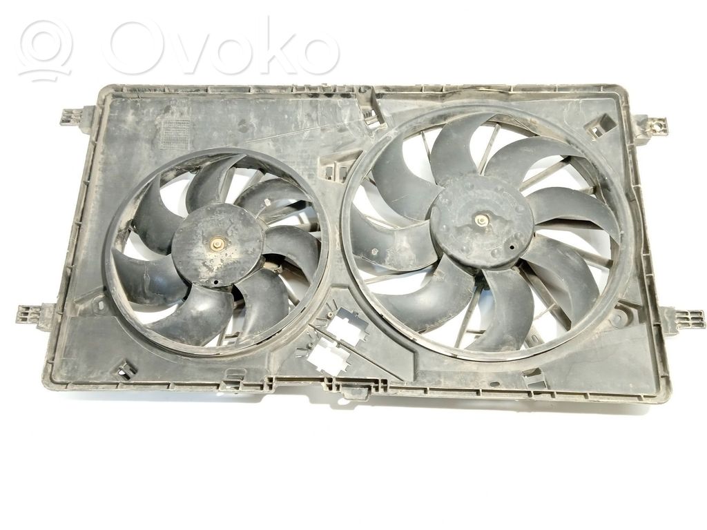 Renault Master III Elektrisks radiatoru ventilators 