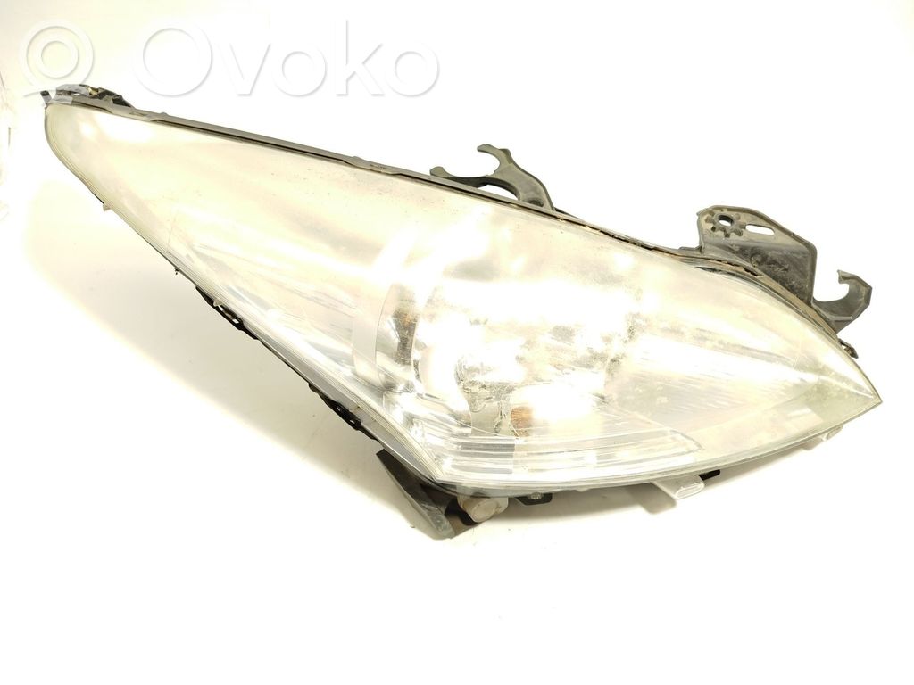 Peugeot 3008 I Lampa przednia 