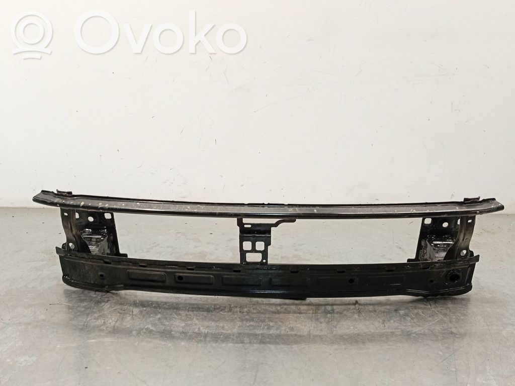 Soporte del parachoques delantero   81A807109D