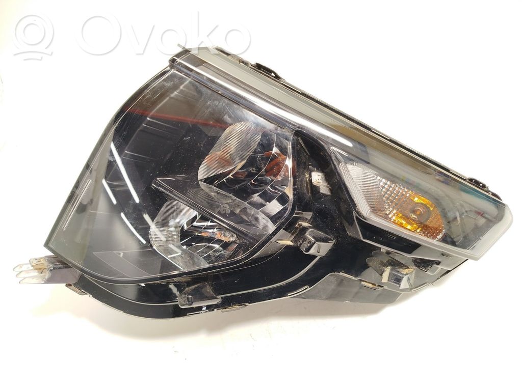 Ford Tourneo Headlight/headlamp 