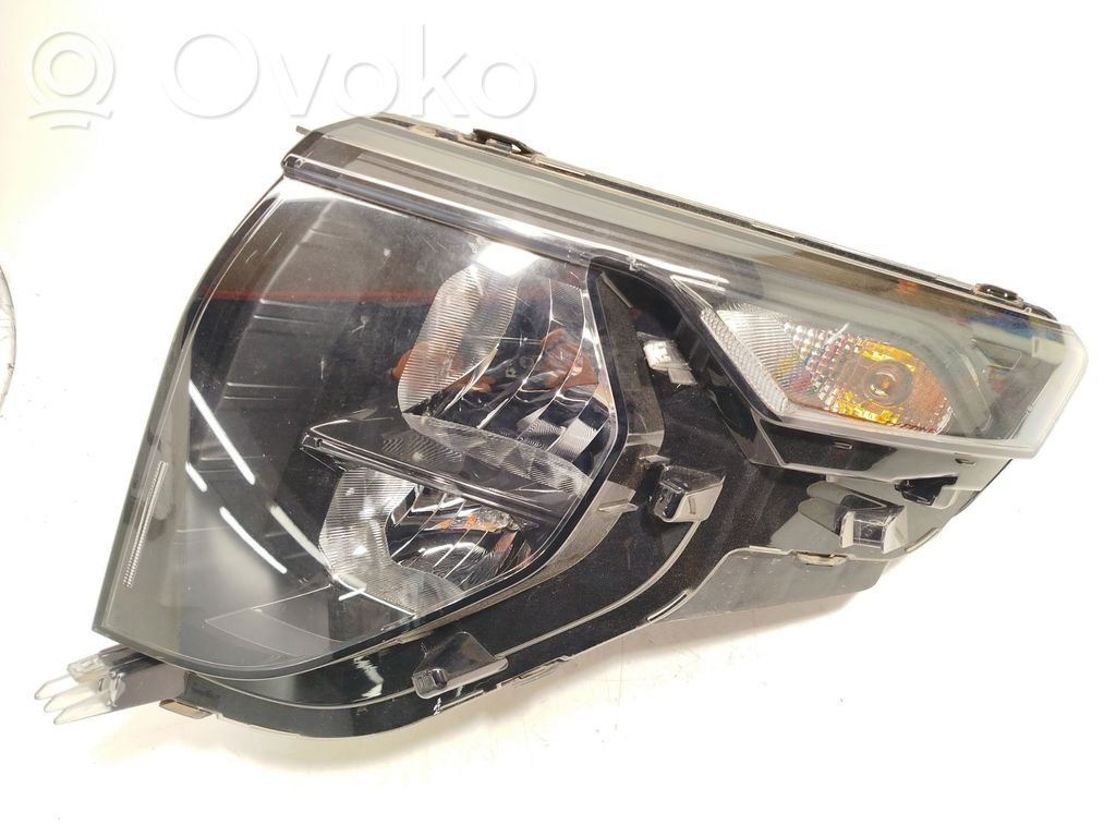 Ford Tourneo Headlight/headlamp 