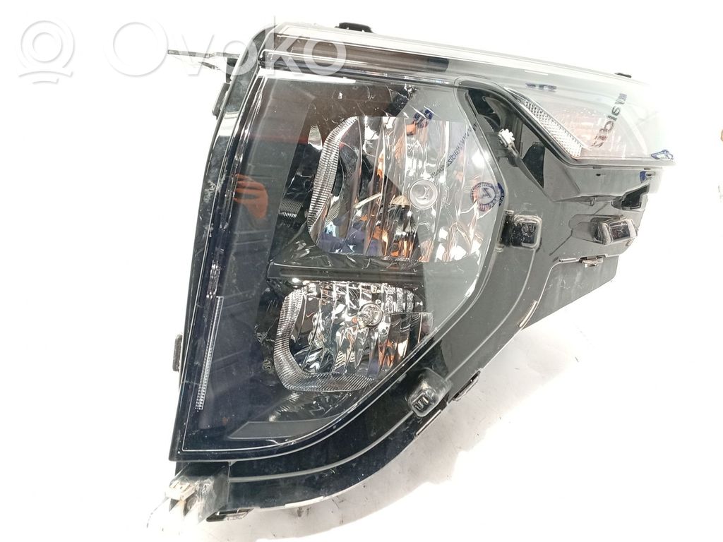 Ford Tourneo Headlight/headlamp 