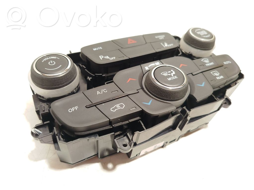 Multifunctional control switch/knob   6TM19DX9AB