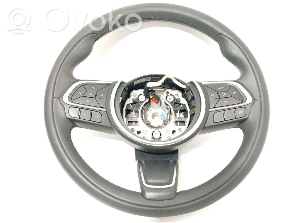 Fiat 500X Ohjauspyörä 