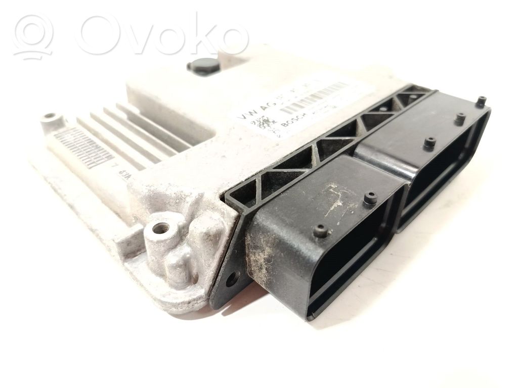 Engine control unit/module   04C907309BB,0261S17849