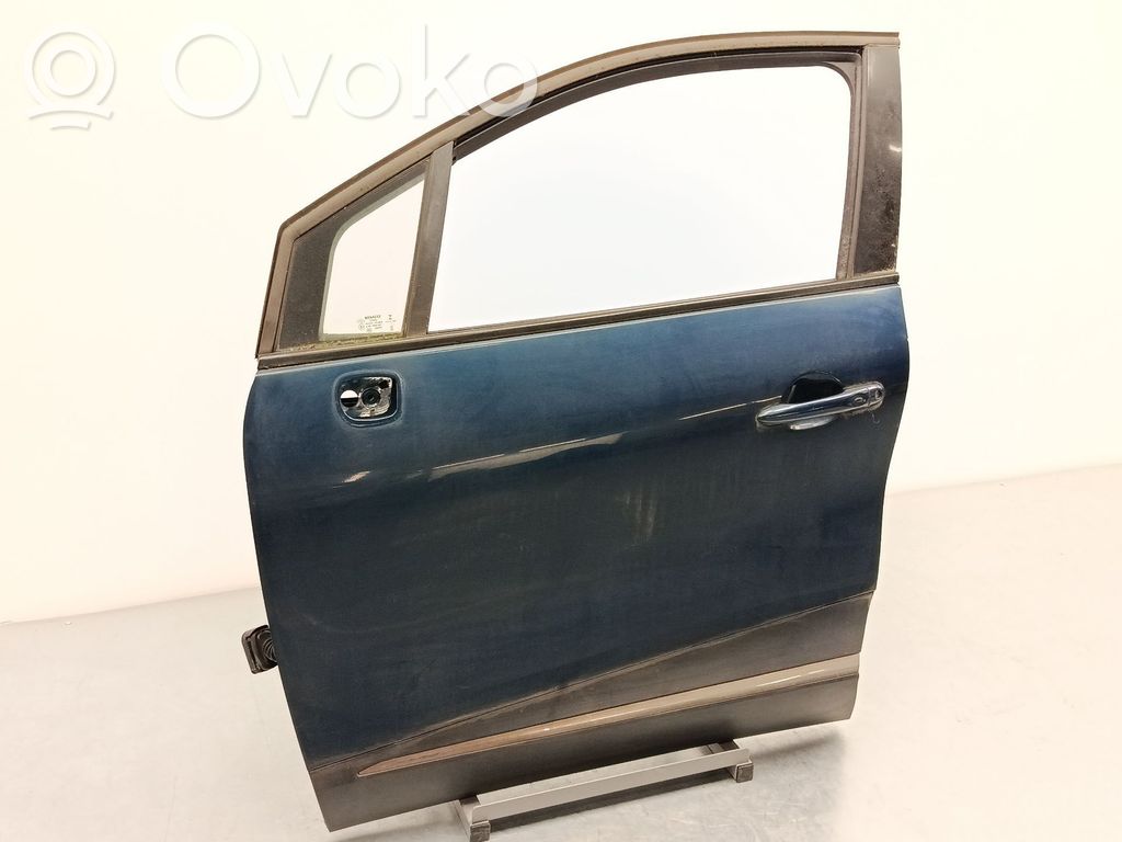 Renault Captur Front door 