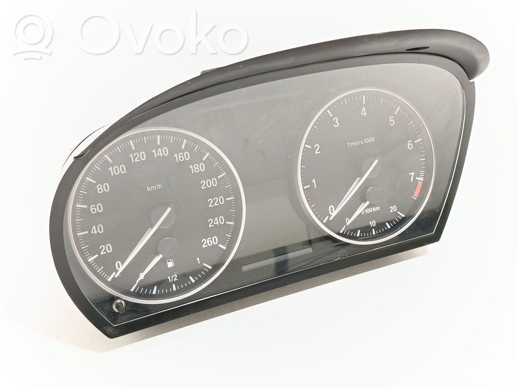 BMW 3 E90 E91 Nopeusmittari (mittaristo) 