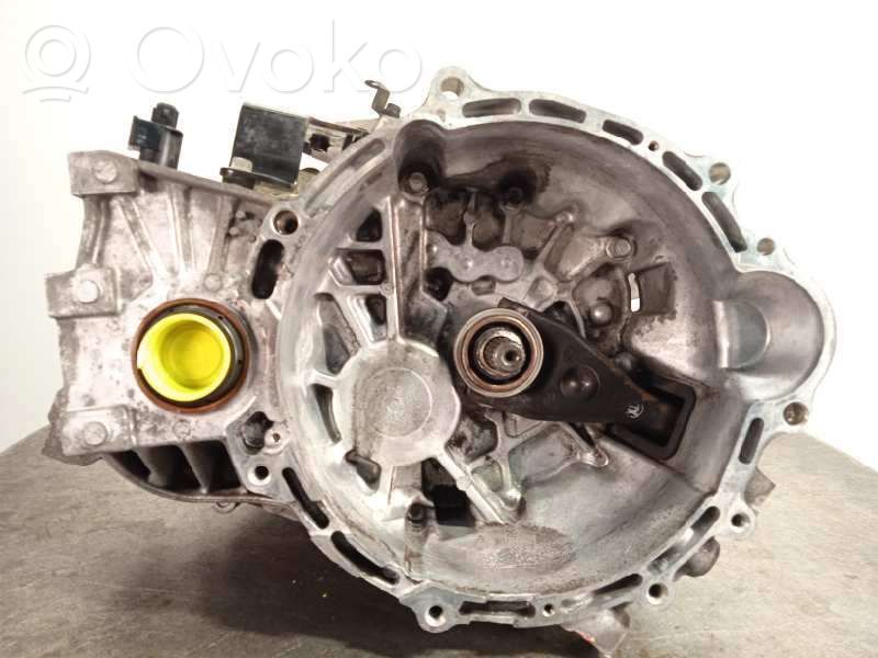 KIA Ceed Boîte de vitesses manuelle à 5 vitesses 