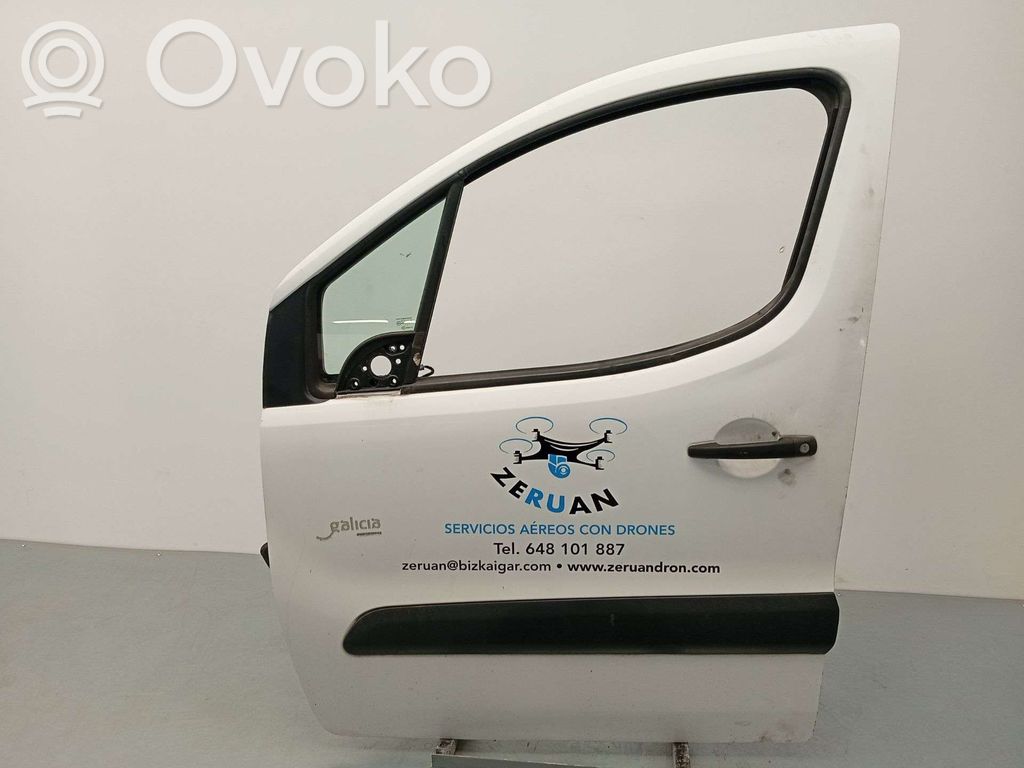 Puerta delantera   9002Z3