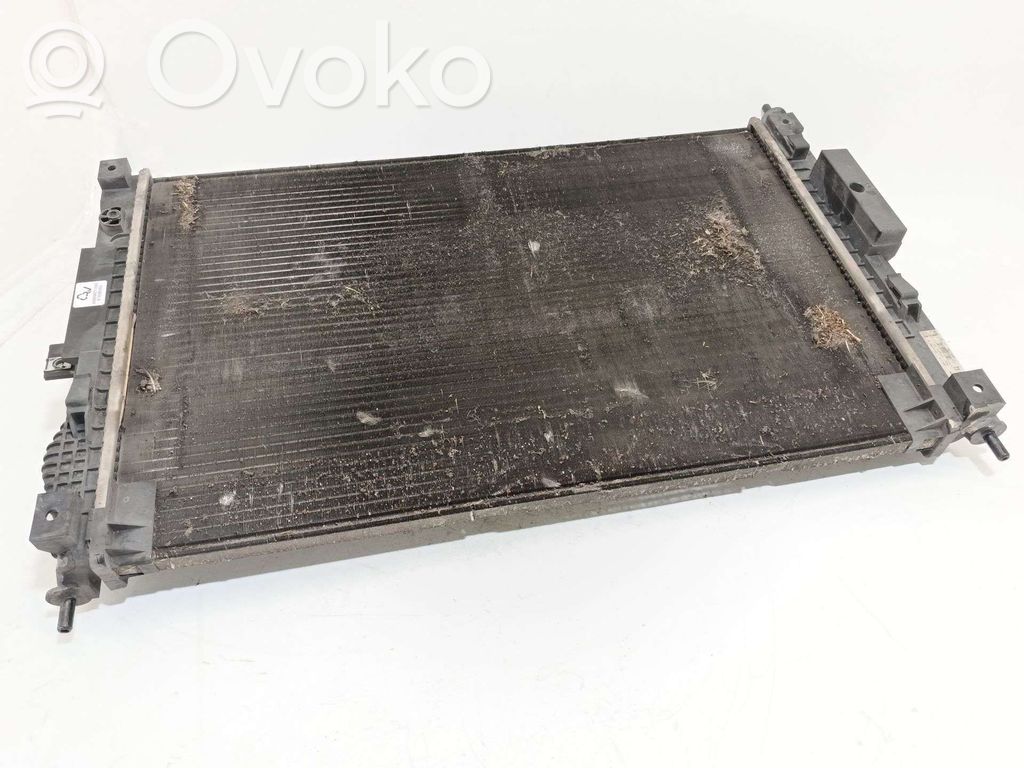 Peugeot 308 Radiateur de refroidissement 