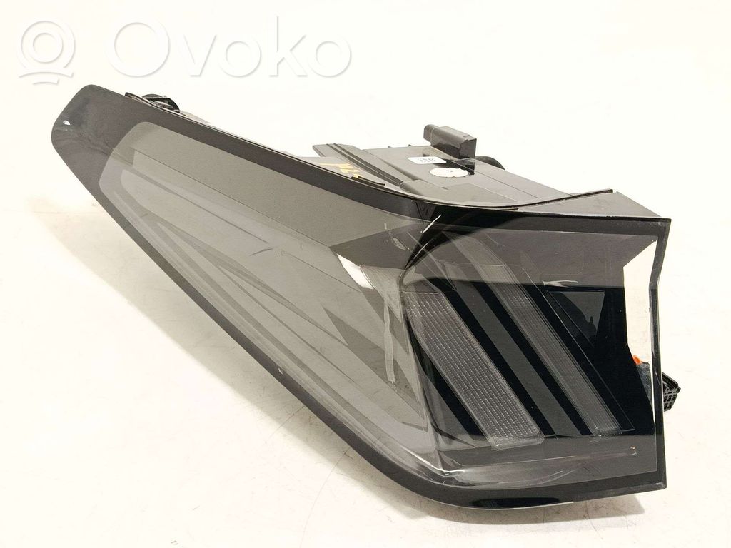 Peugeot 5008 Rear/tail lights