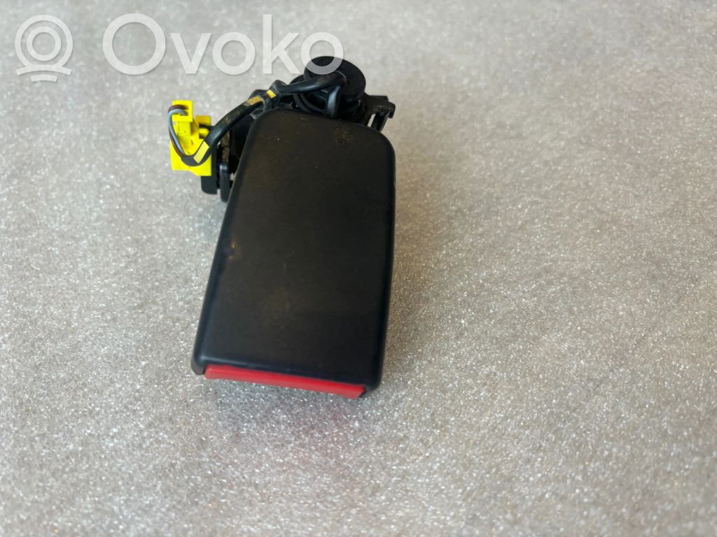 Mercedes-Benz E W212 Front seatbelt buckle 