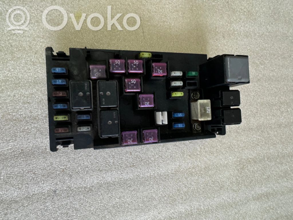 Subaru Legacy Fuse module 