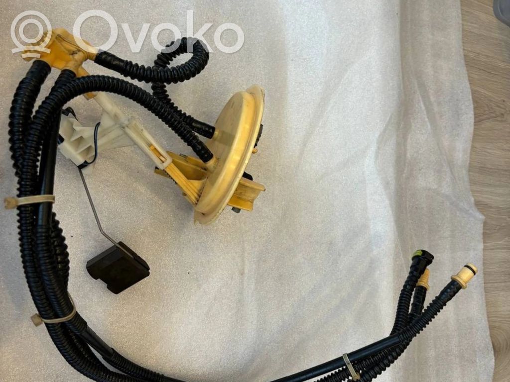 Mercedes-Benz E W212 Fuel level sensor 