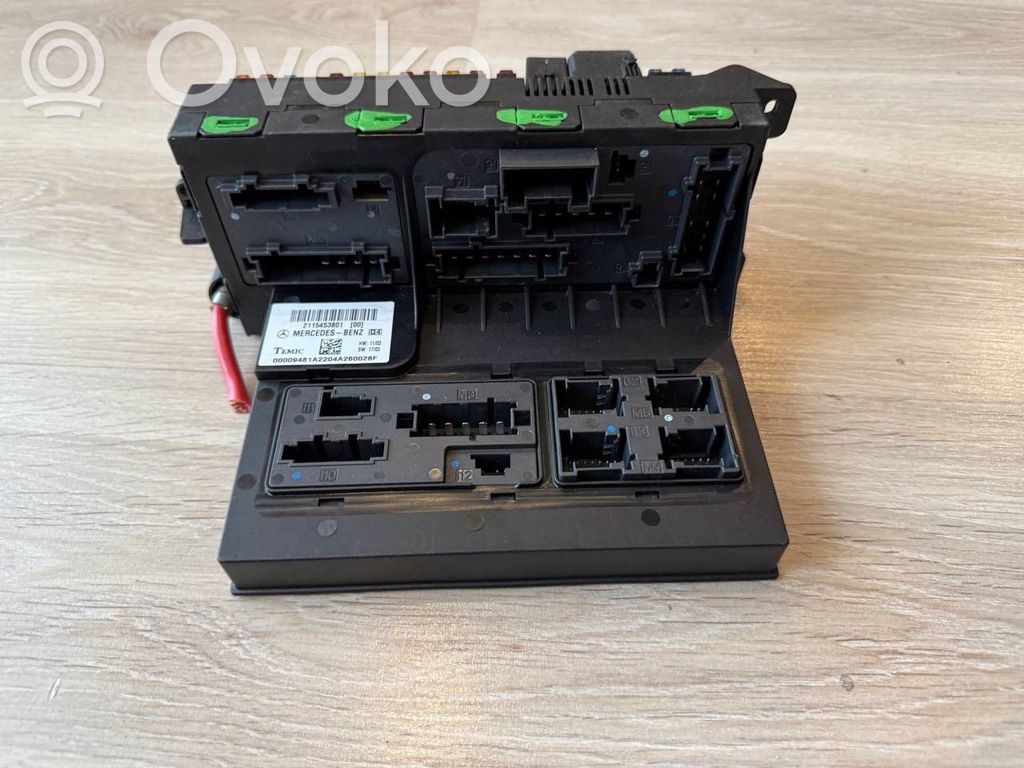 Mercedes-Benz E W211 Fuse module 