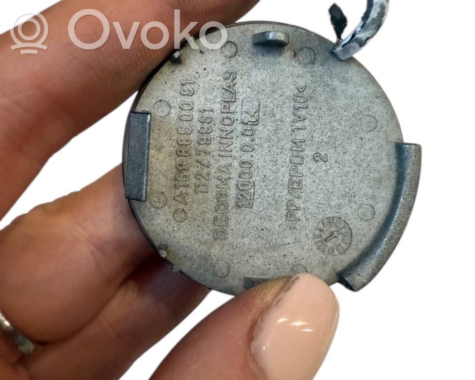 Mercedes-Benz A W169 Zaślepka haka holowniczego zderzaka tylnego 