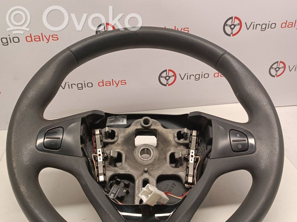 Renault Clio IV Stūre 
