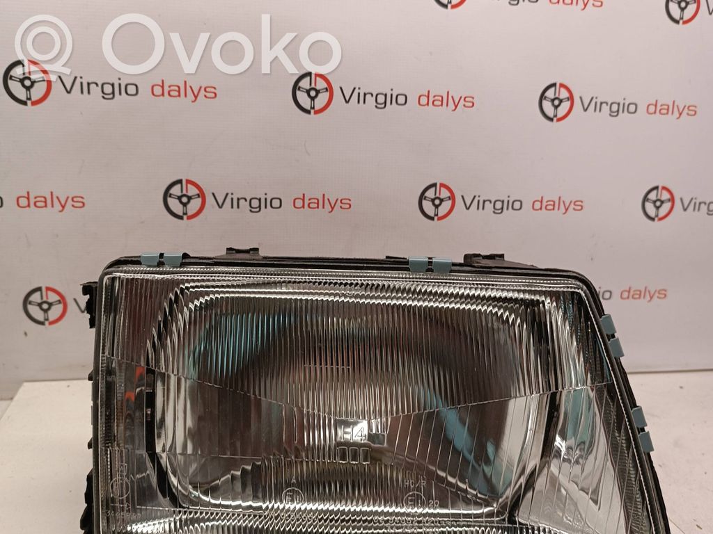Audi 100 S4 C4 Lampa przednia 