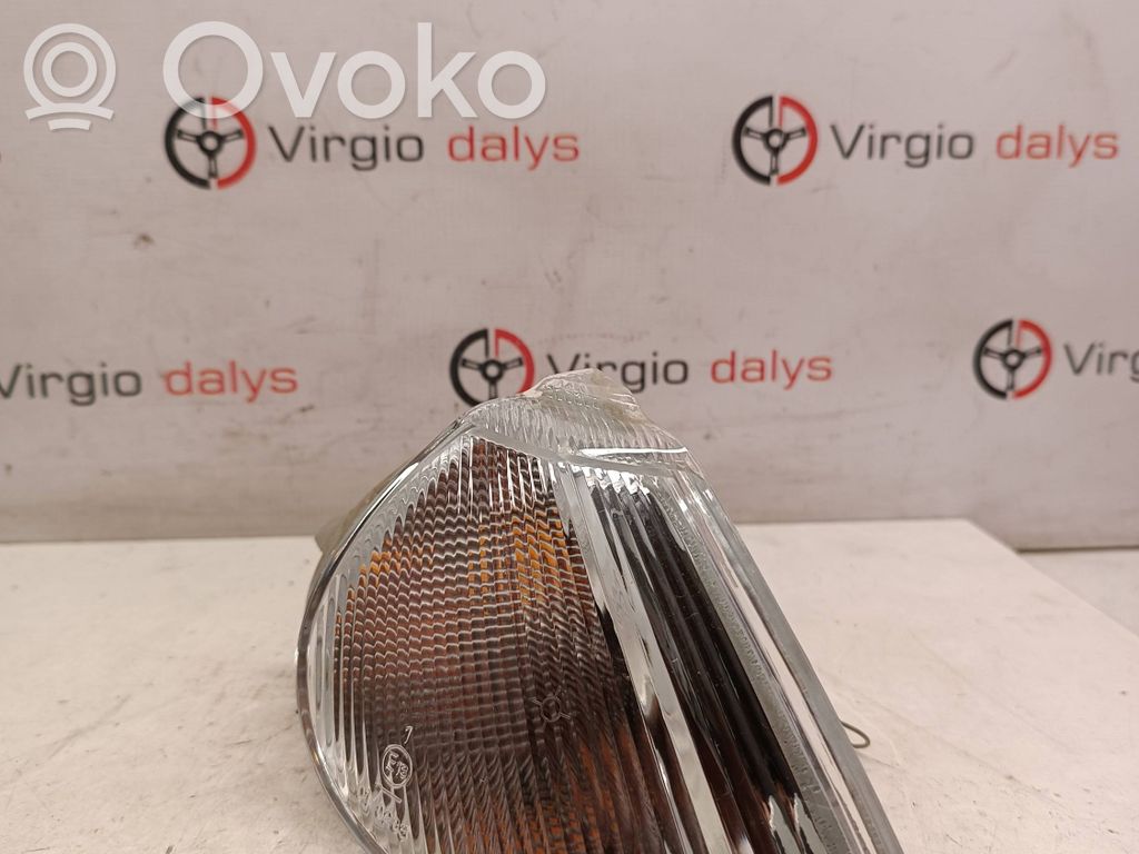 Renault Laguna I Front indicator light 