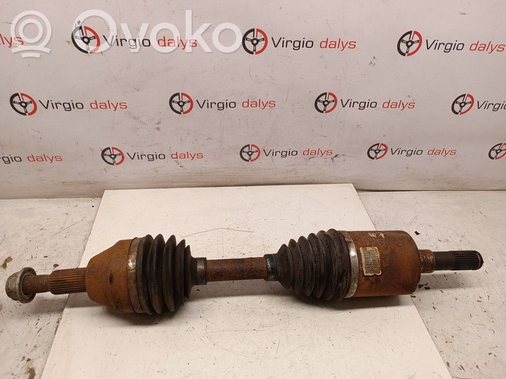 Dodge Nitro Priekinis pusašis 