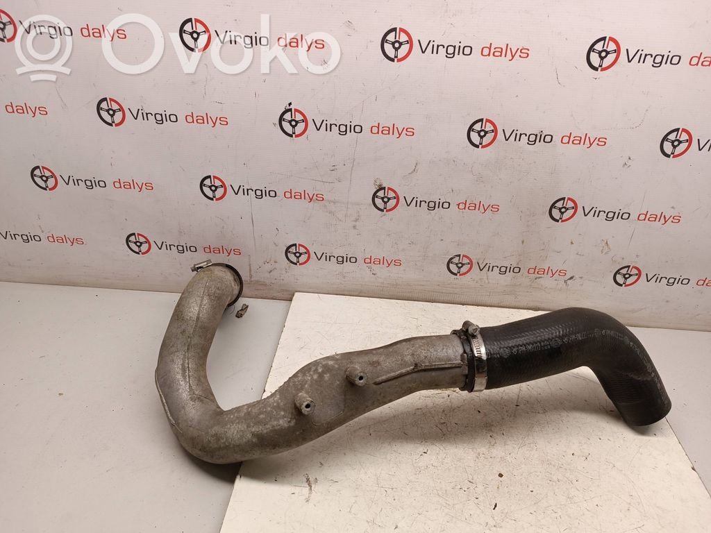 Intercooler hose/pipe