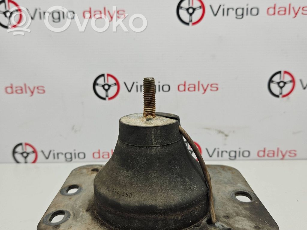 Renault Trafic II (X83) Engine mount bracket 