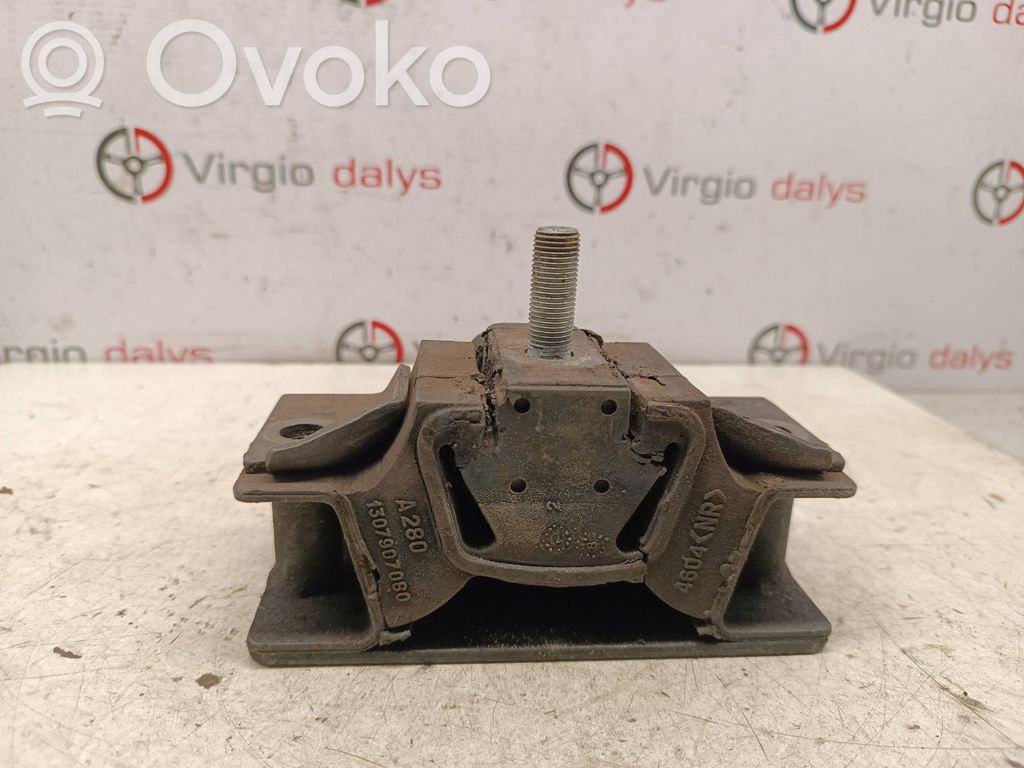 Fiat Ducato Engine mount bracket 