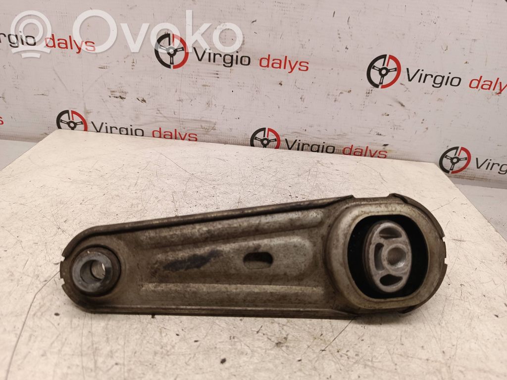 Dacia Logan I Engine mount bracket 