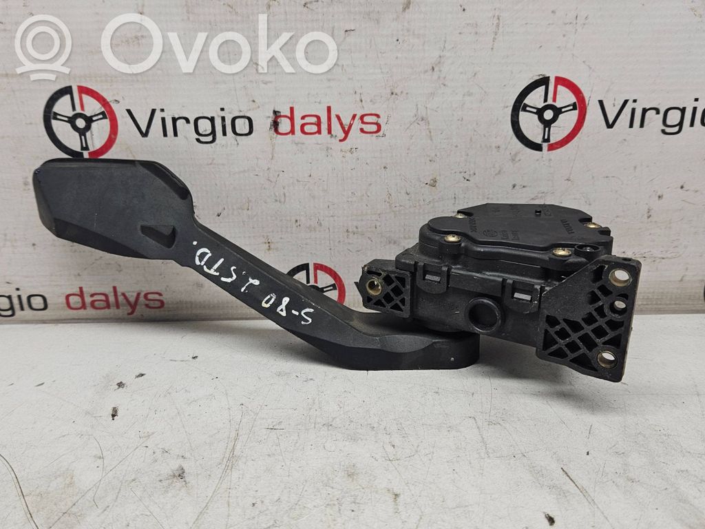 Volvo S80 Accelerator throttle pedal 